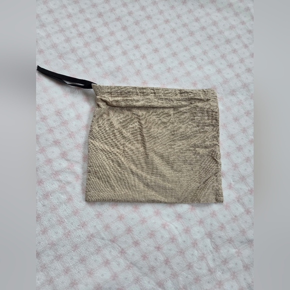 Gucci Dust Bag โ Authentic Fabric Logo Pouch - Picture 5 of 5